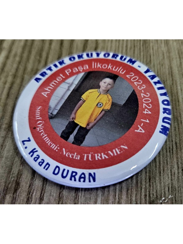 Okumaya Başladım Resimli Metal Rozet …
