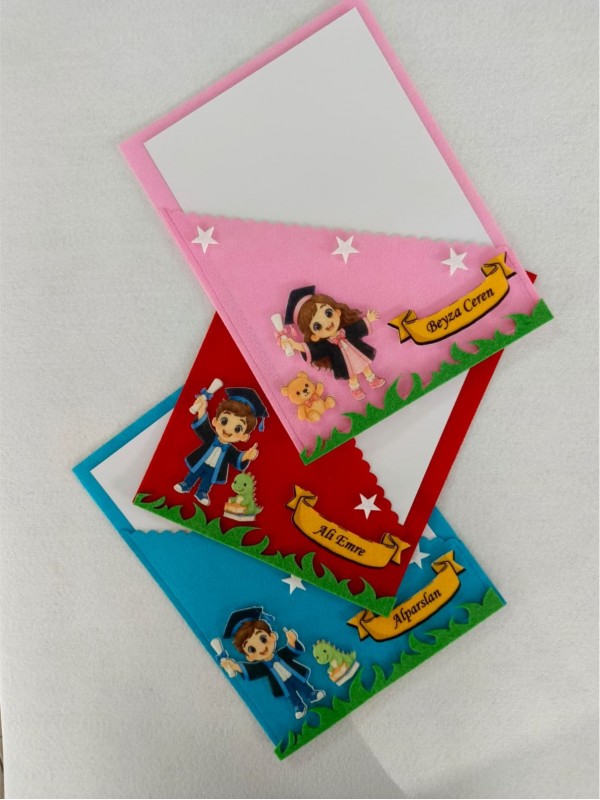 İsimli Keçe Karne Kılıfı - 32x24 cm - Ayıcık ve Dinazorlu - Mezuniy&hellip;